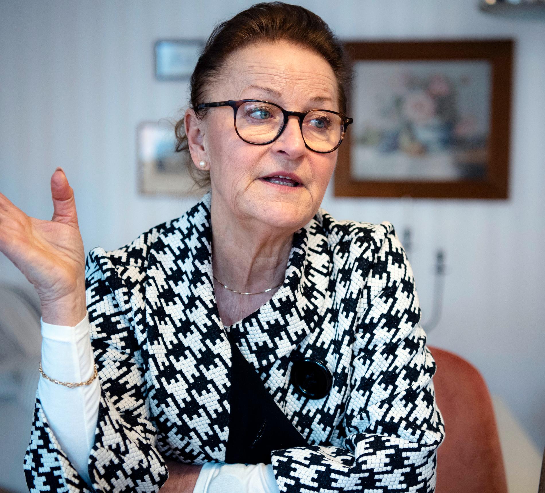 Bodil Sörman är en av Jan Albos patienter. Hon är mycket kritisk mot regionens beslut.