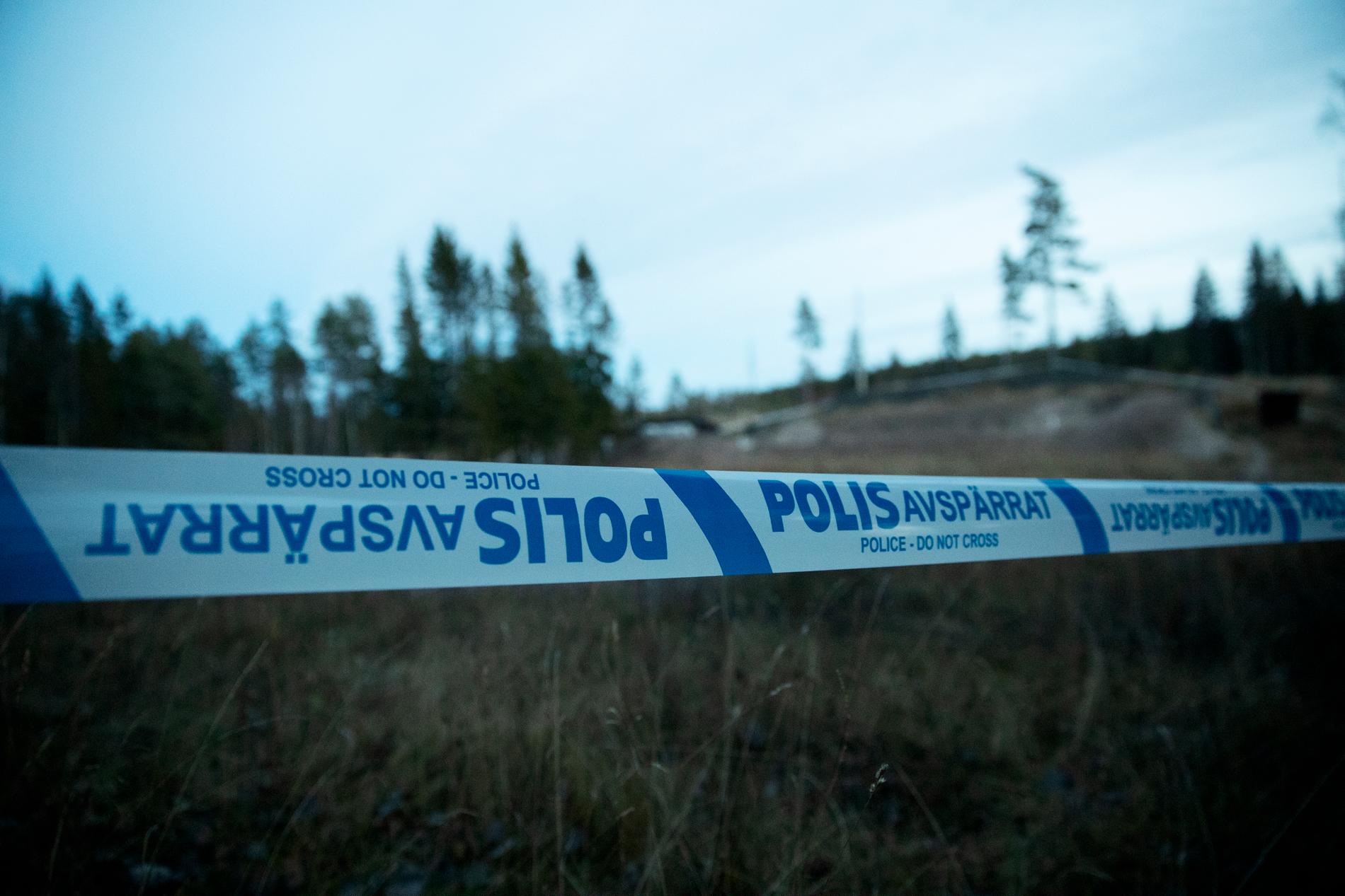 En man i 75-årsåldern dog i Norberg efter ett vådaskott.