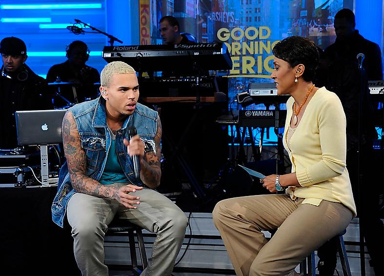 Dömd för misshandel Chris Brown fick fem års villkorlig dom efter misshandeln av Rihanna för två år sedan. När han i går fick frågor i ”Good morning America” om exflickvännen blev han rasande.