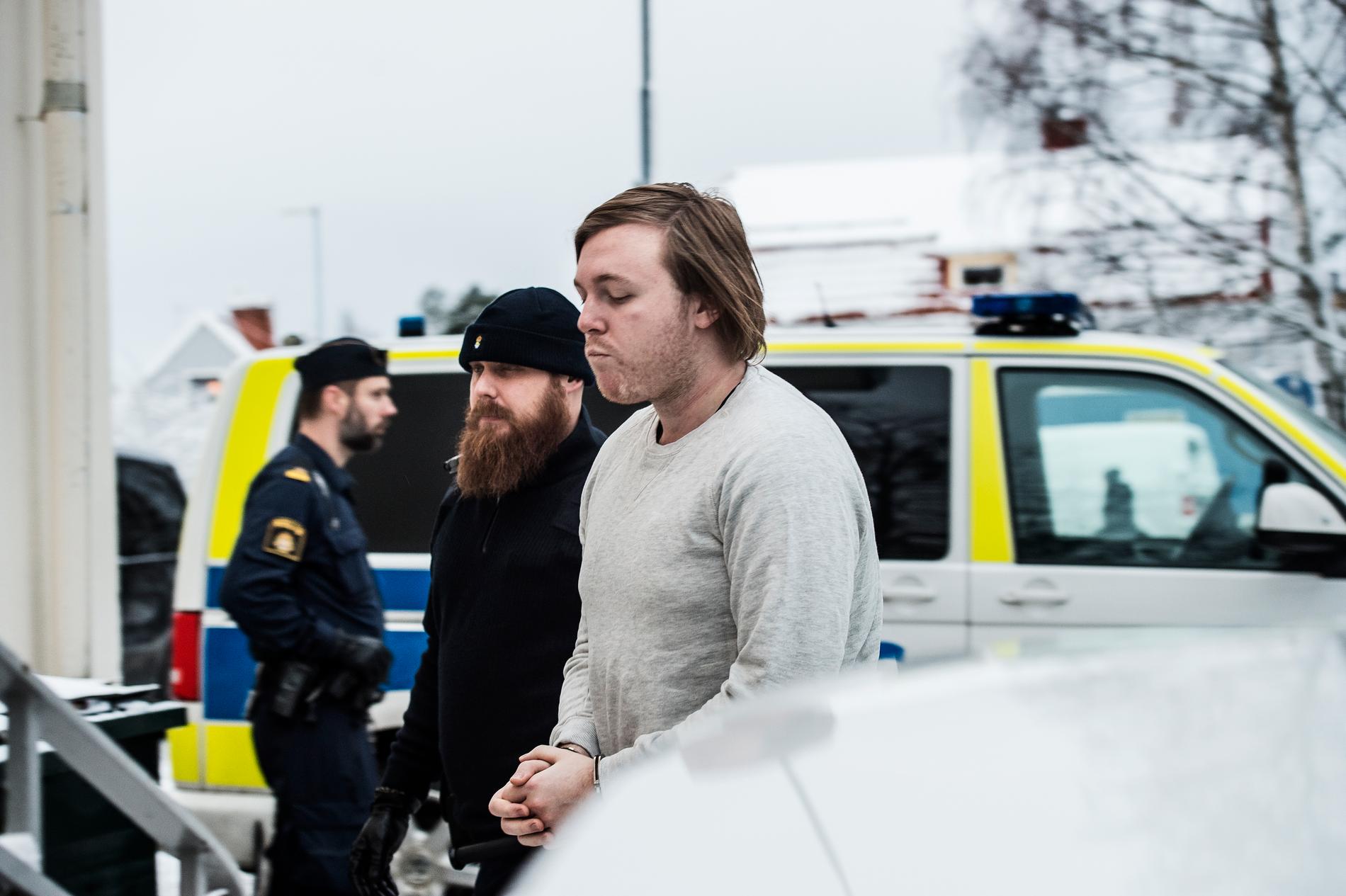 Billy Fagerström döms till livstids fängelse för mordet på Tova Moberg.