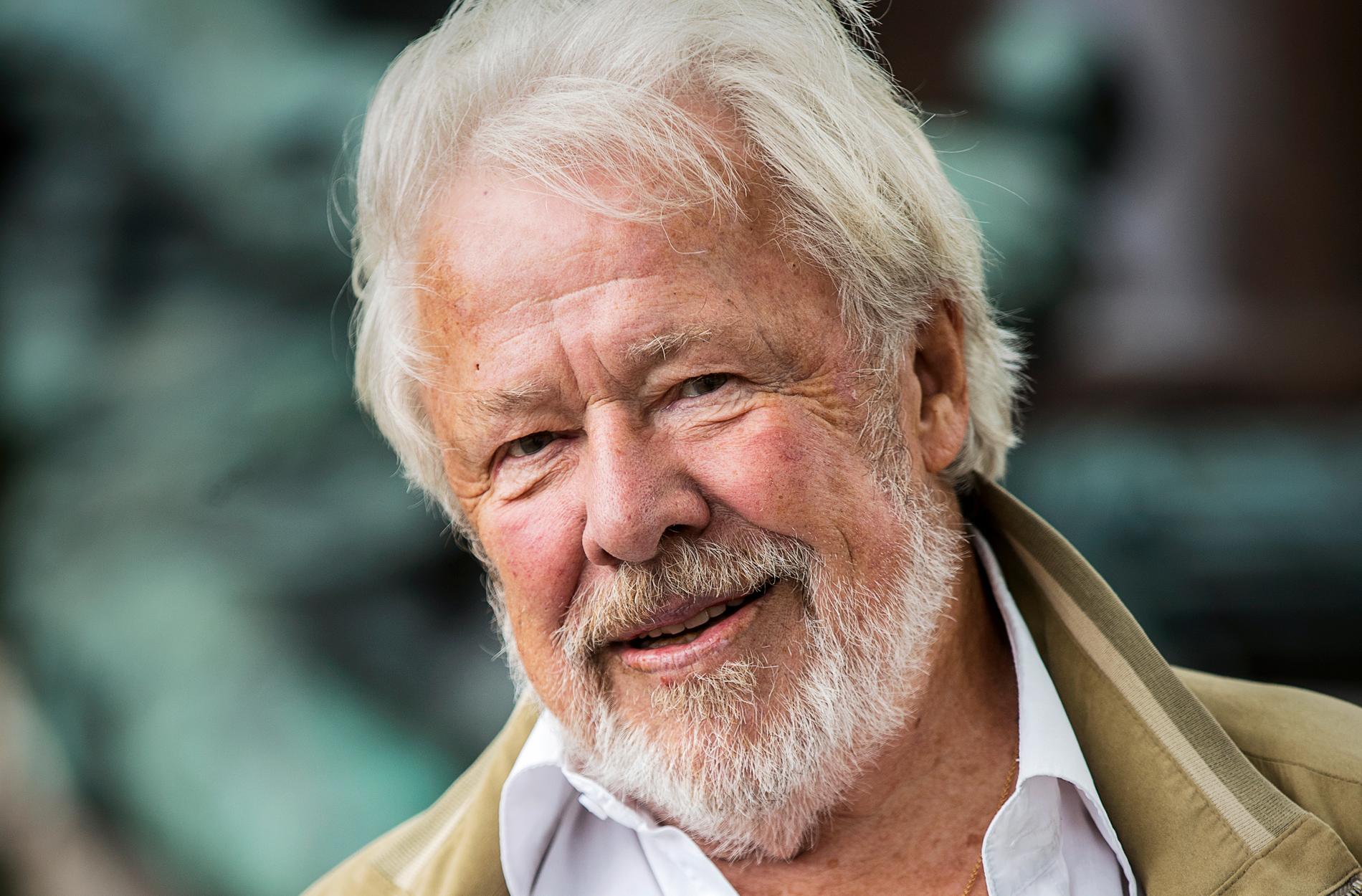 Sven Wollter har avlidit. Den folkkäre skådespelaren blev 86 år.
