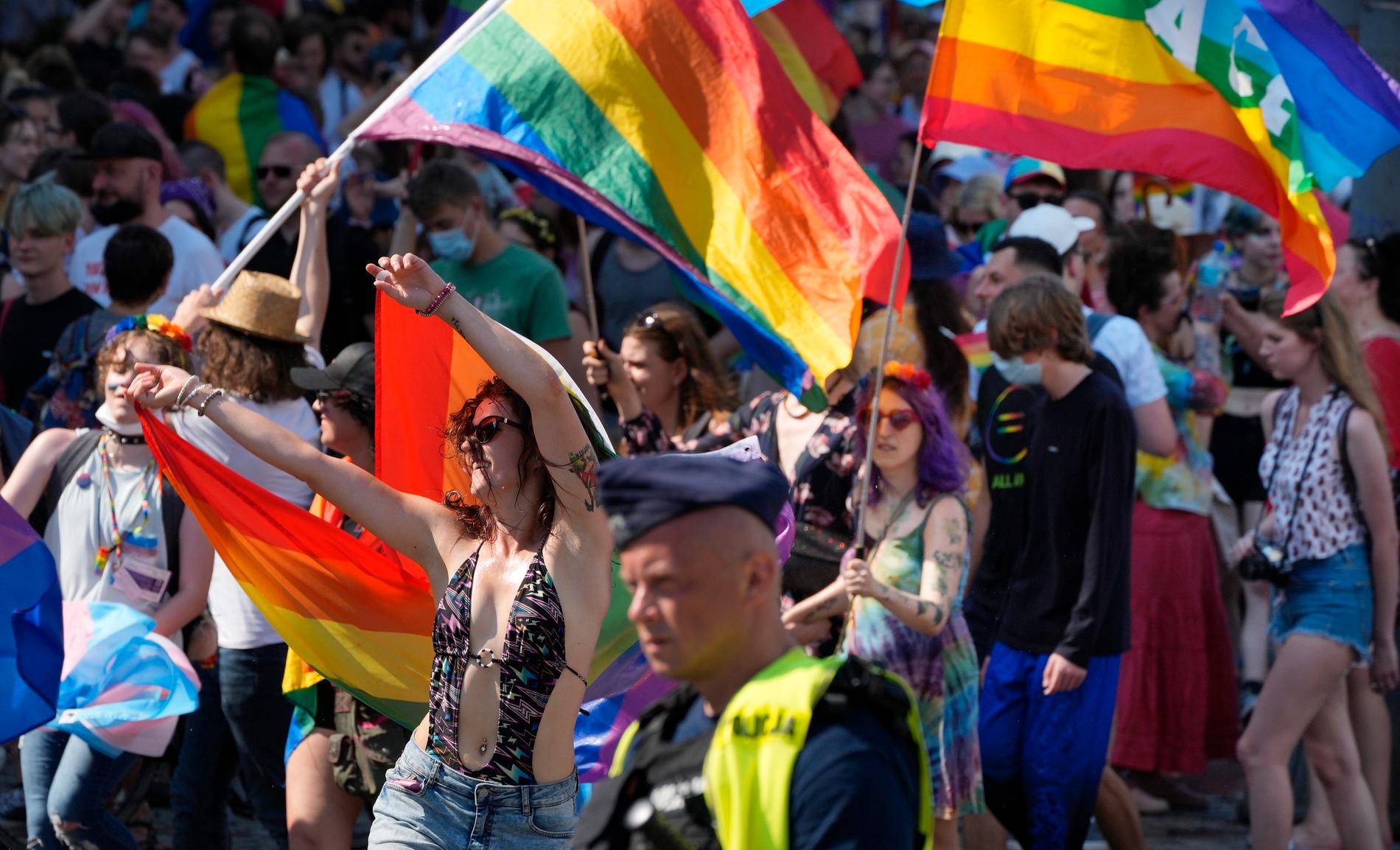 Efter att ha ställts in i fjol var Prideparaden i Warszawa återigen tillbaka under helgen.