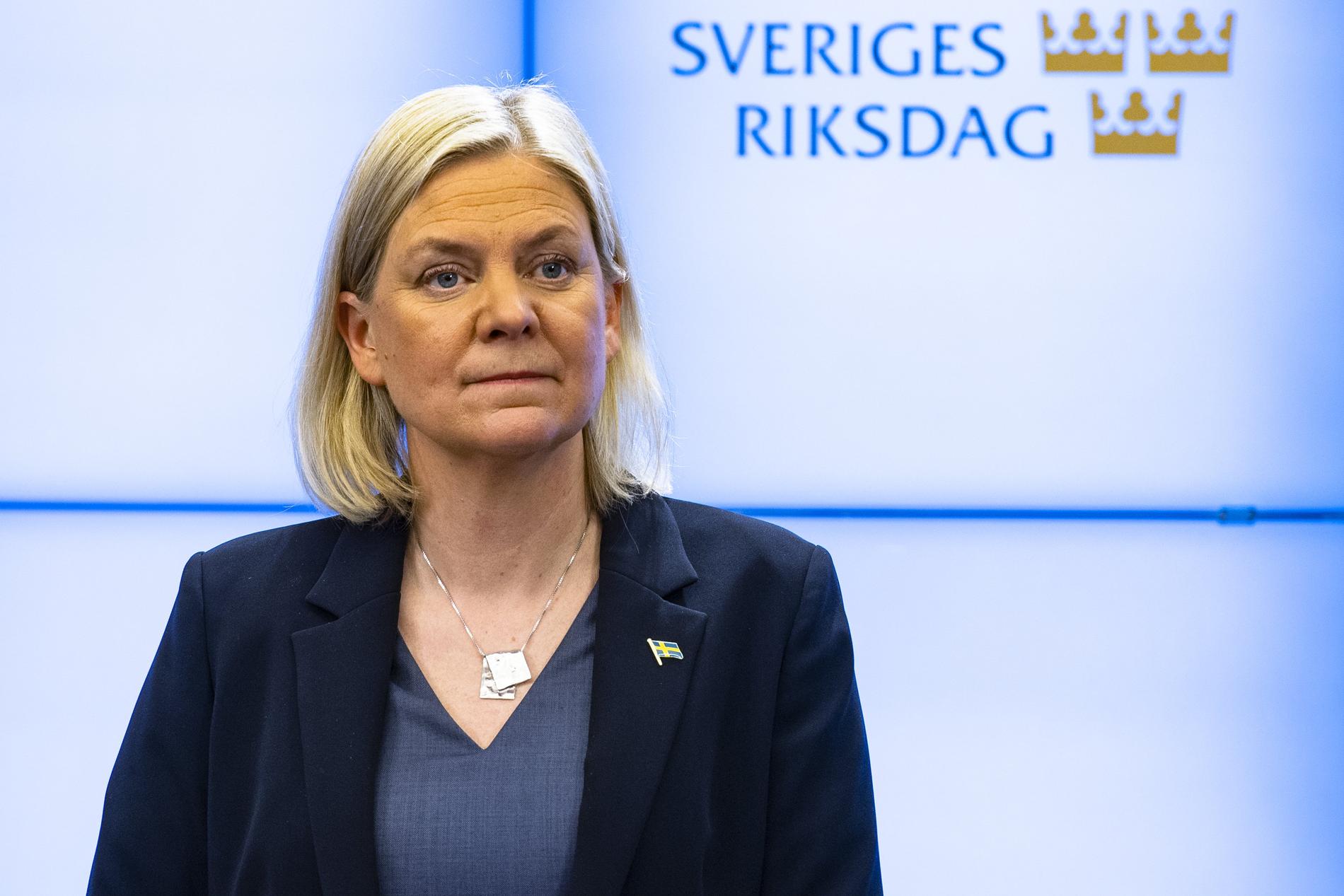 Magdalena Andersson håller en pressträff efter att hon har blivit vald till statsminister den 29 november 2021.