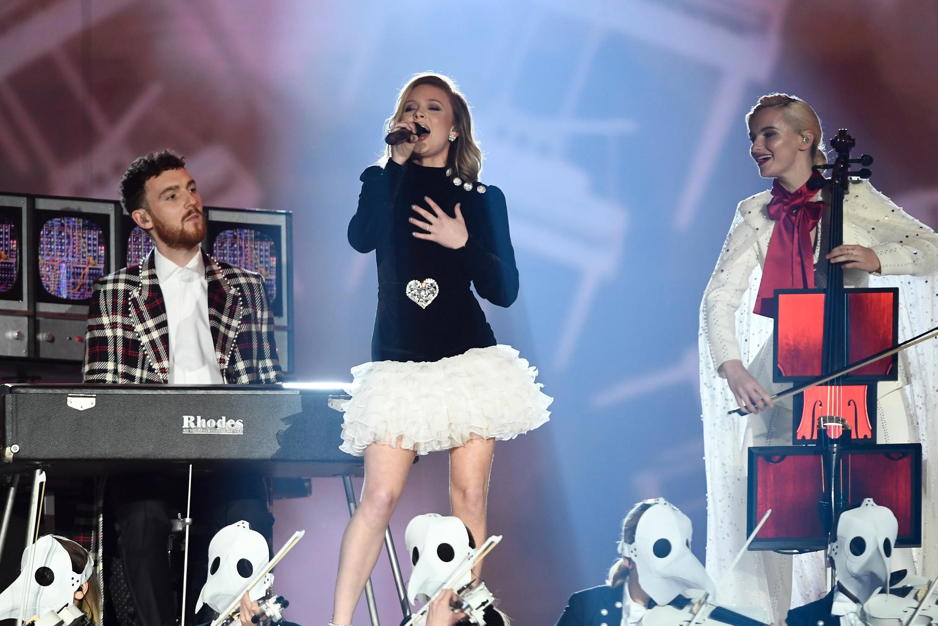Zara Larsson på European Music Awards.