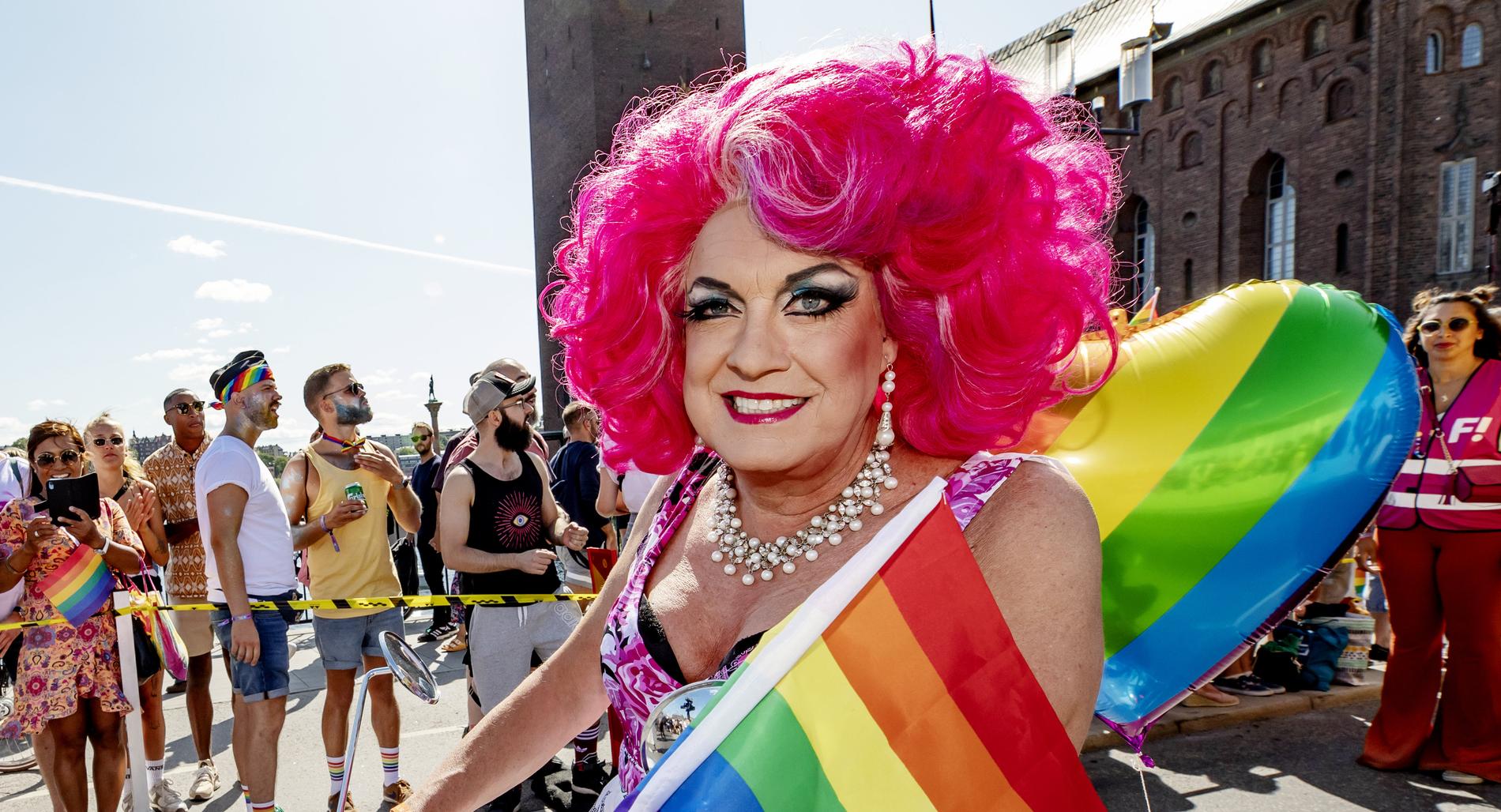 Lars-Åke ”Babsan” Wilhelmsson under Prideparaden i Stockholm 2019.