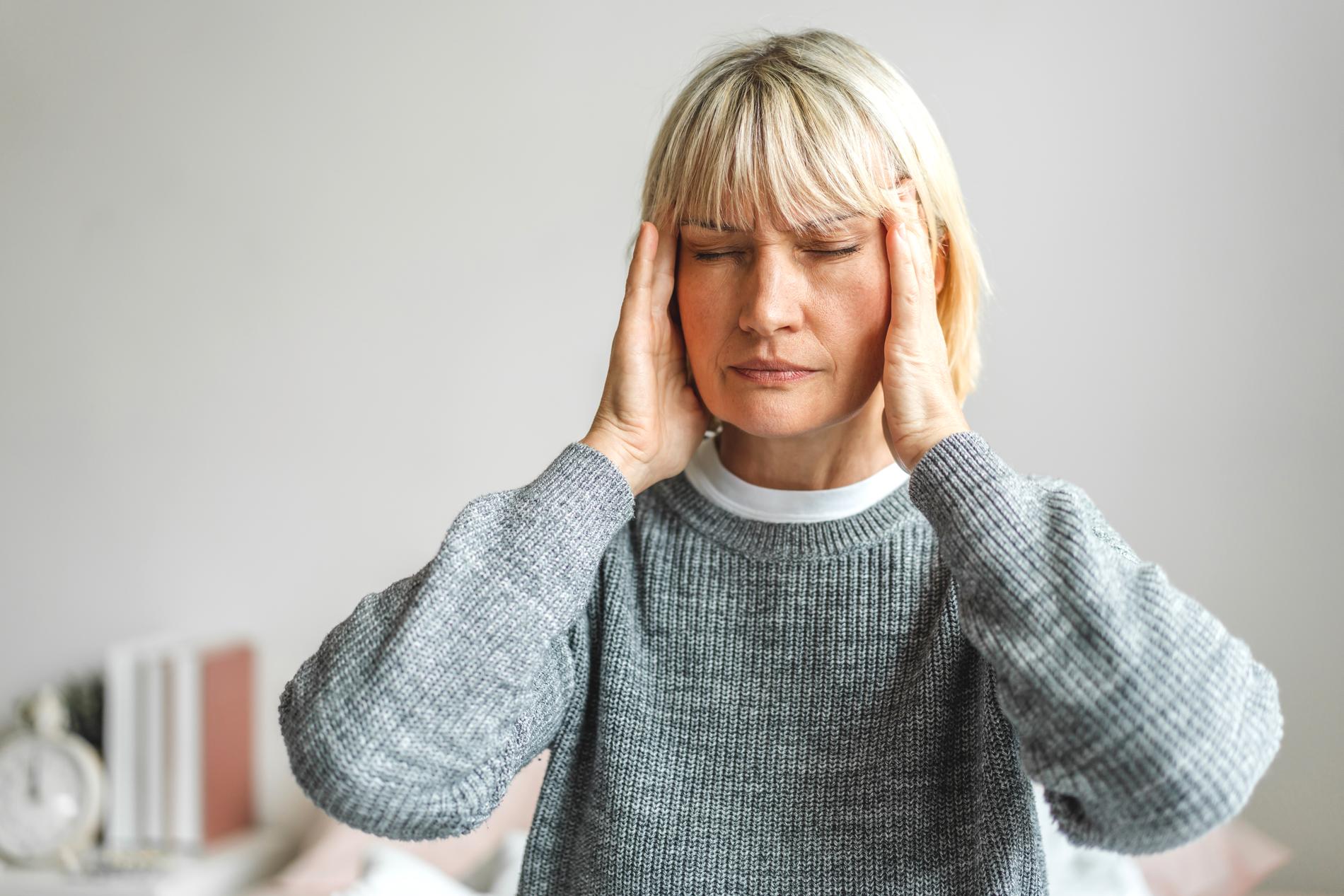 Lider du av huvudvärk? Alvedon Novum ger snabb smärtlindring inom 15 till 20 minuter. 