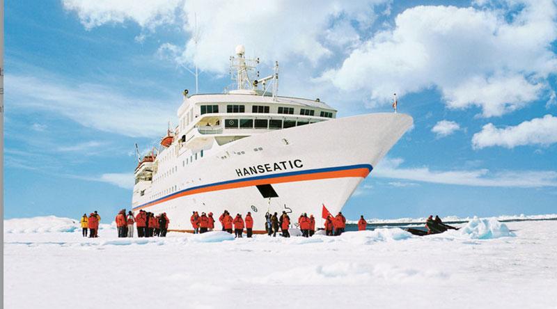 3. HANSEATIC (1765 poäng) Elegant expeditionsfartyg för 184 resenärer som kan uppleva exempelvis Antarktis utan att göra avkall på komfort. 123 meter lång, hade premiär 1993.