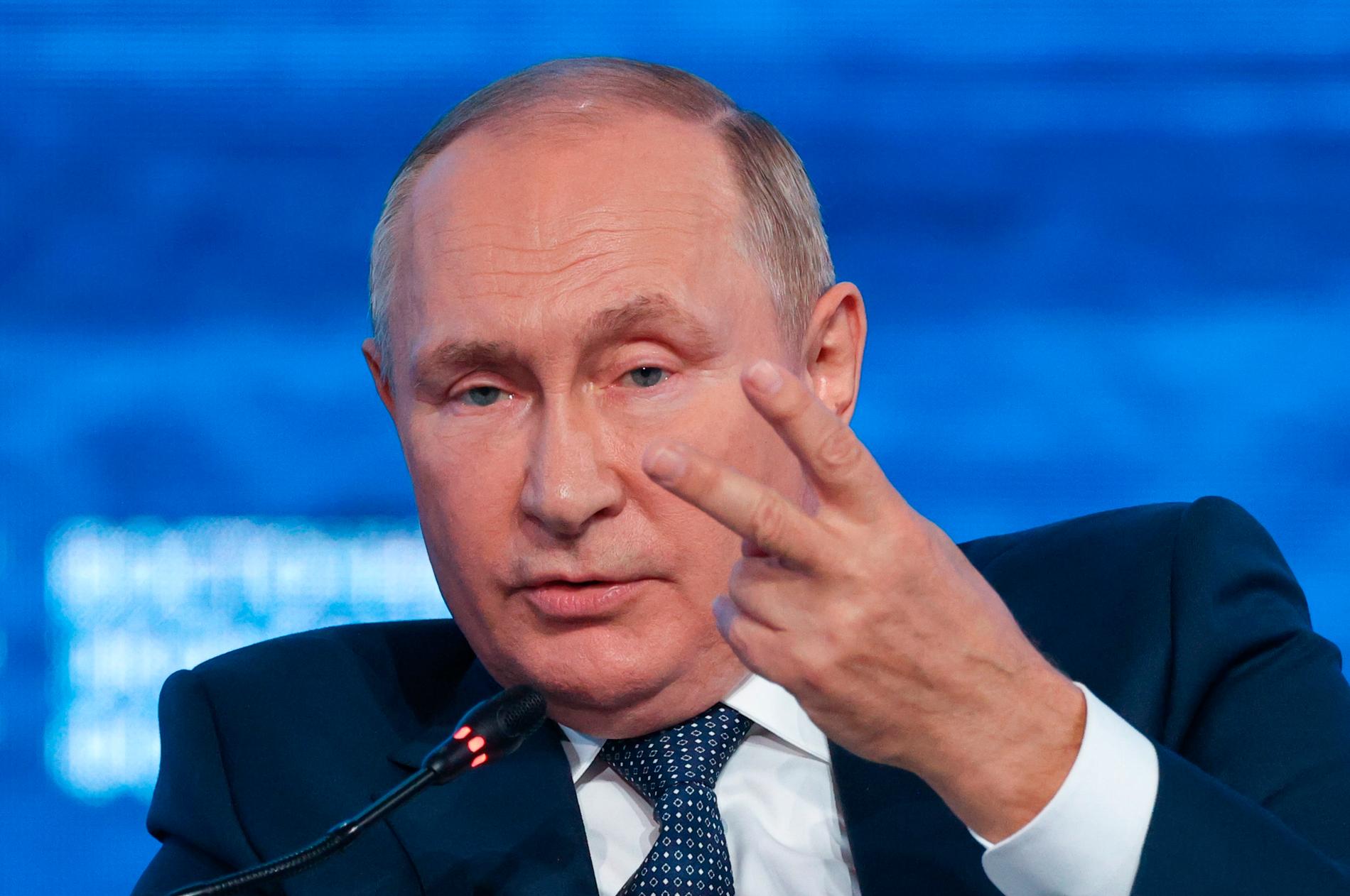 ”Om inte Putin snart lyckas påvisa framgångar i kriget riskerar det att påverka hans maktställning negativt.”