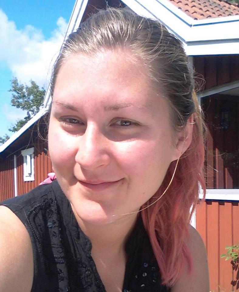 Sofi Frid är en av få som Aftonbladet varit i kontakt med som vill träda fram och berätta öppet. ”Jag vill att folk ska förstå vad som händer”, säger hon.