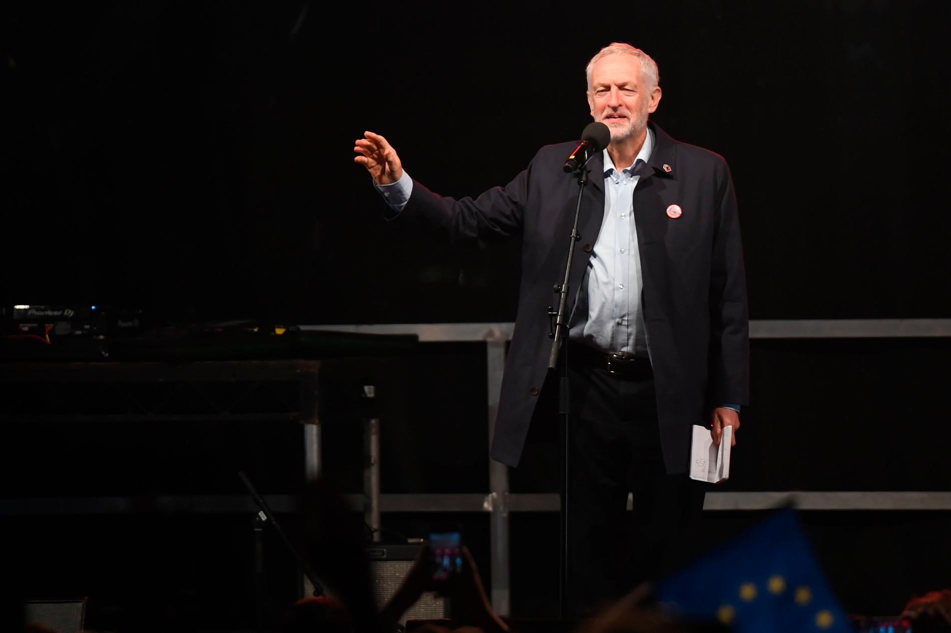 Labours ledare Jeremy Corbyn under ett tal i Liverpool på lördagen.