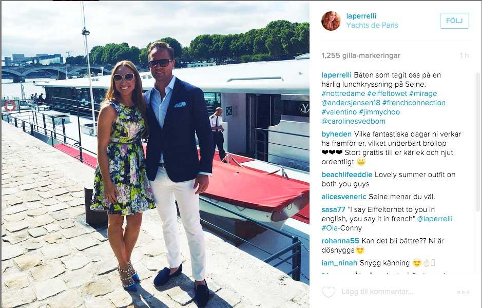 ”Härlig lunchkryssning på Seine”, skriver Charlotte Perrelli på sitt Instagramkonto.