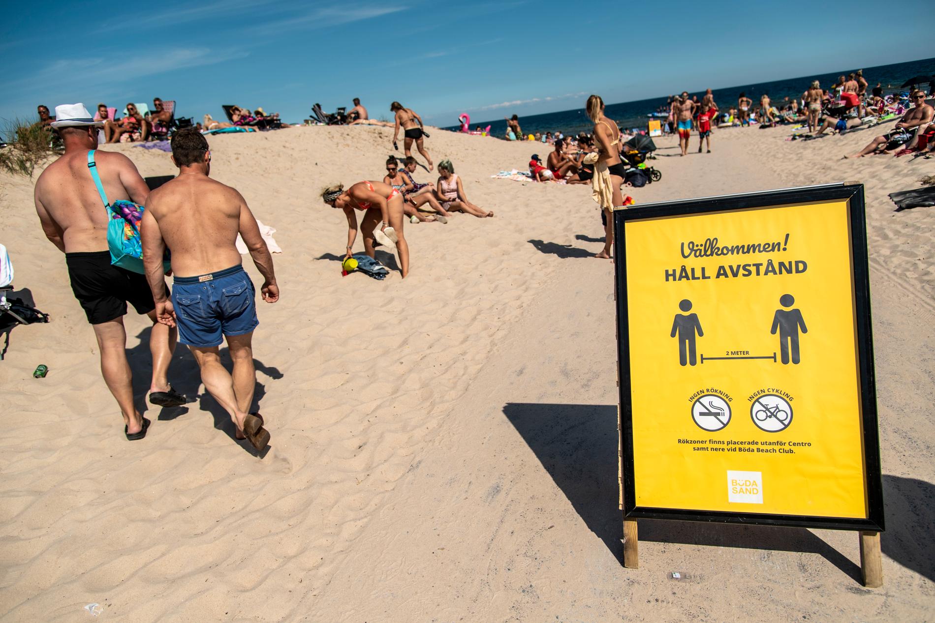 På stranden finns nya regler att hålla sig till i år.