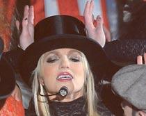Britney Spears tar hit sin cirkus den 13 juli.