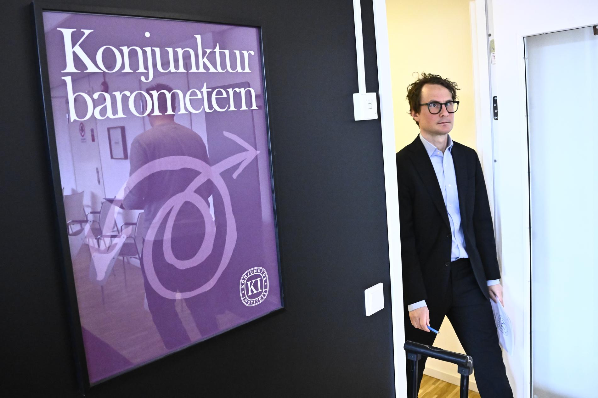Konjunkturinstitutet (KI) släpper en ny barometer. På bilden KI:s generaldirektör Albin Kainelainen. Arkivbild.
