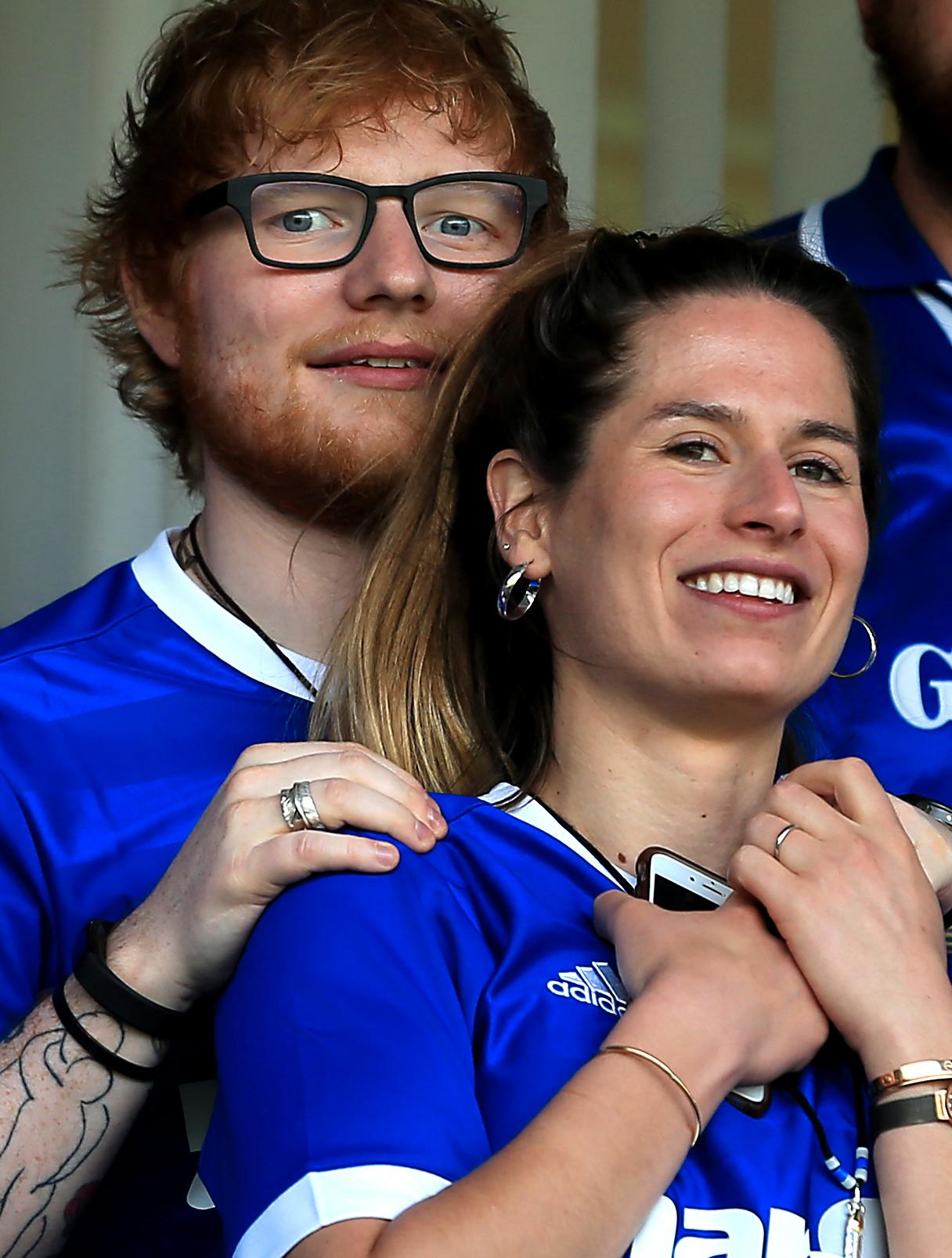 Ed Sheeran väntar barn med frun Cherry Seaborn enligt uppgifter till The Sun. 