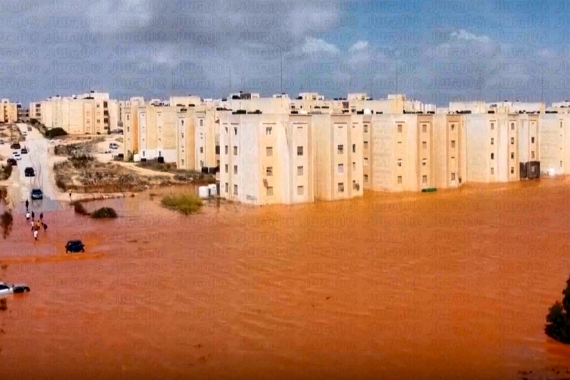Staden Marj står under vatten efter att stormen Daniel drog fram.
