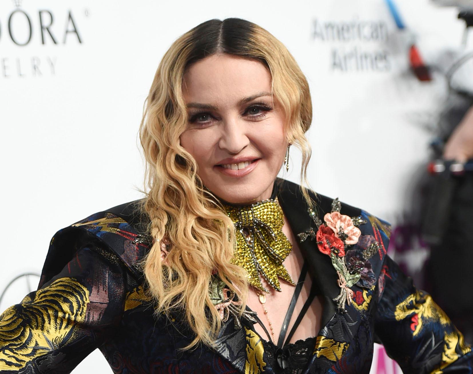 Madonna tvingas till följd av skador på nytt ställa in en konsert under sin världsturné. Arkivbild.