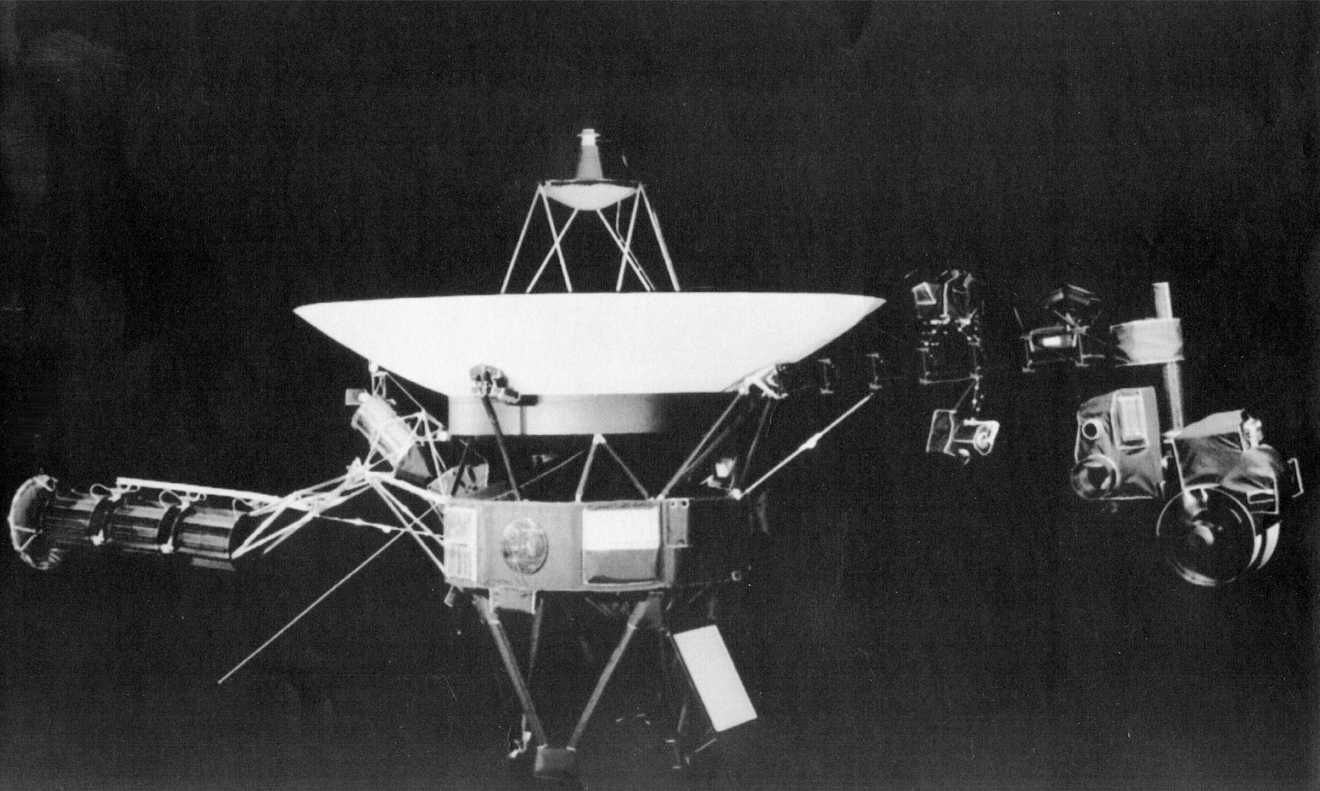 På måndagen meddelade Nasa att Voyager 2 blev det andra människotillverkade föremålet att nå den interstellära rymden mellan stjärnorna. Det tog sonden drygt 41 år att nå den gränsen.