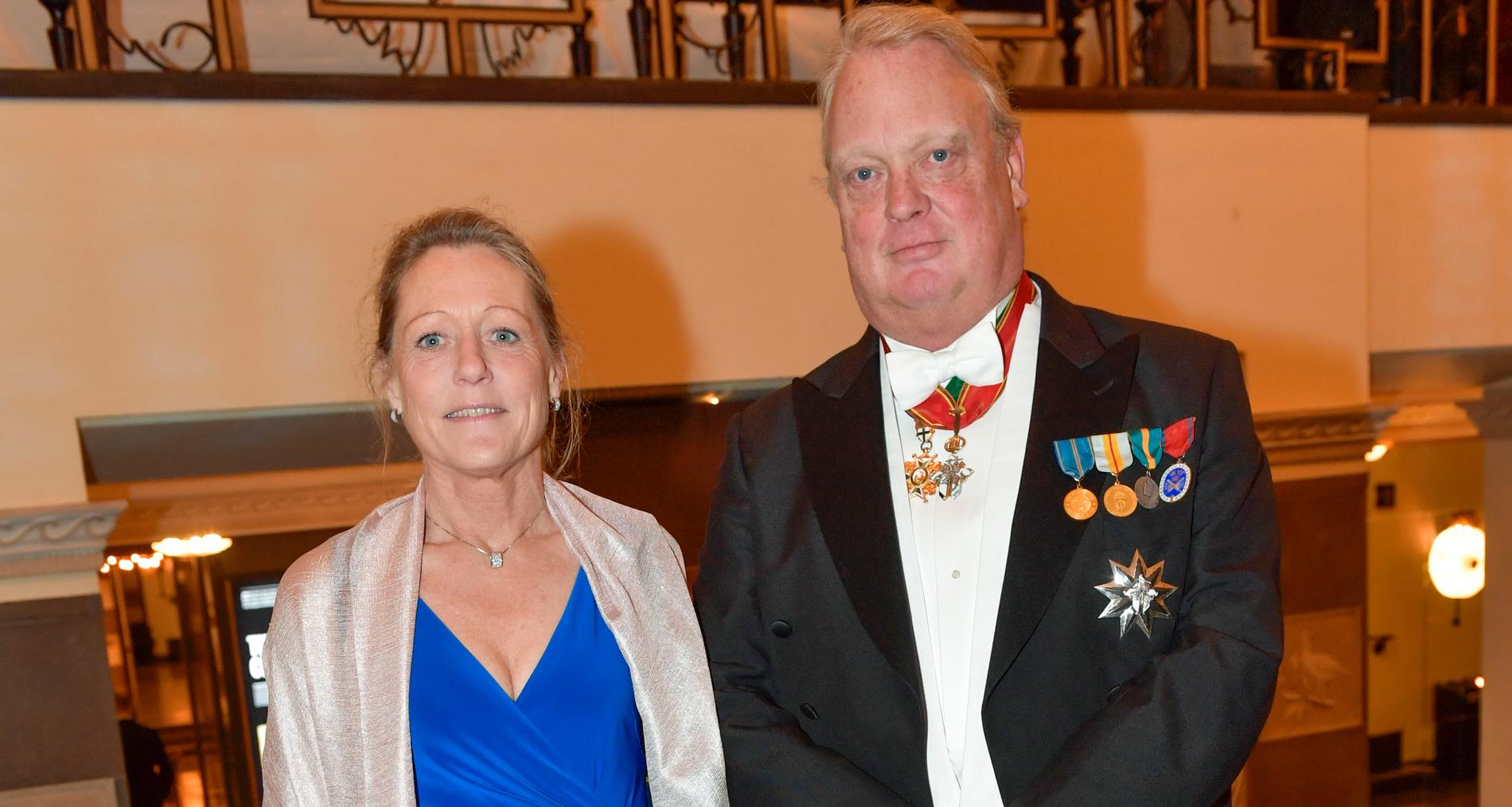 Mikael Odenberg och hans fru Catherine Odenberg vid Nobelprisutdelningen i Stockholms Konserthus 2017.