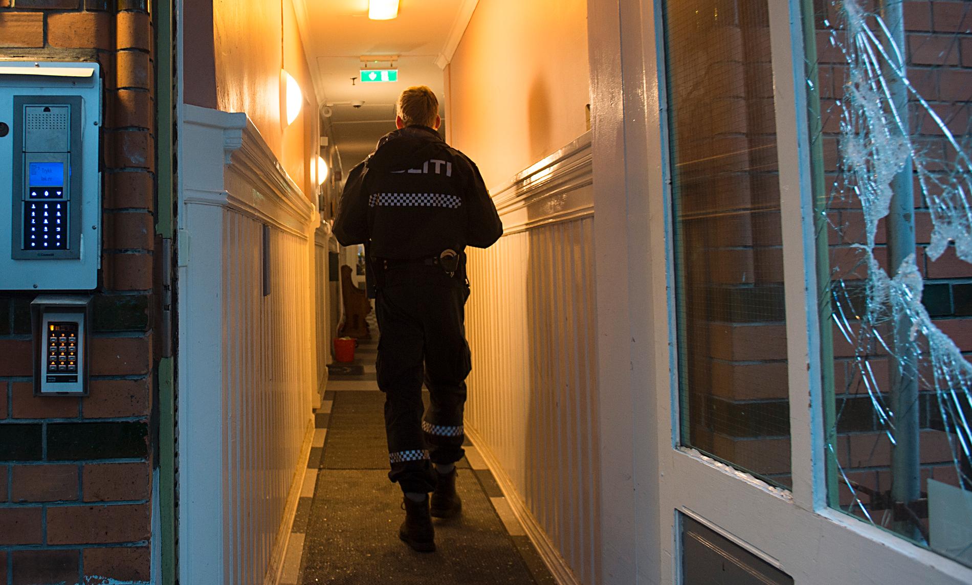 En svensk man har gripits av polis i Bergen – misstänkt för mord. 