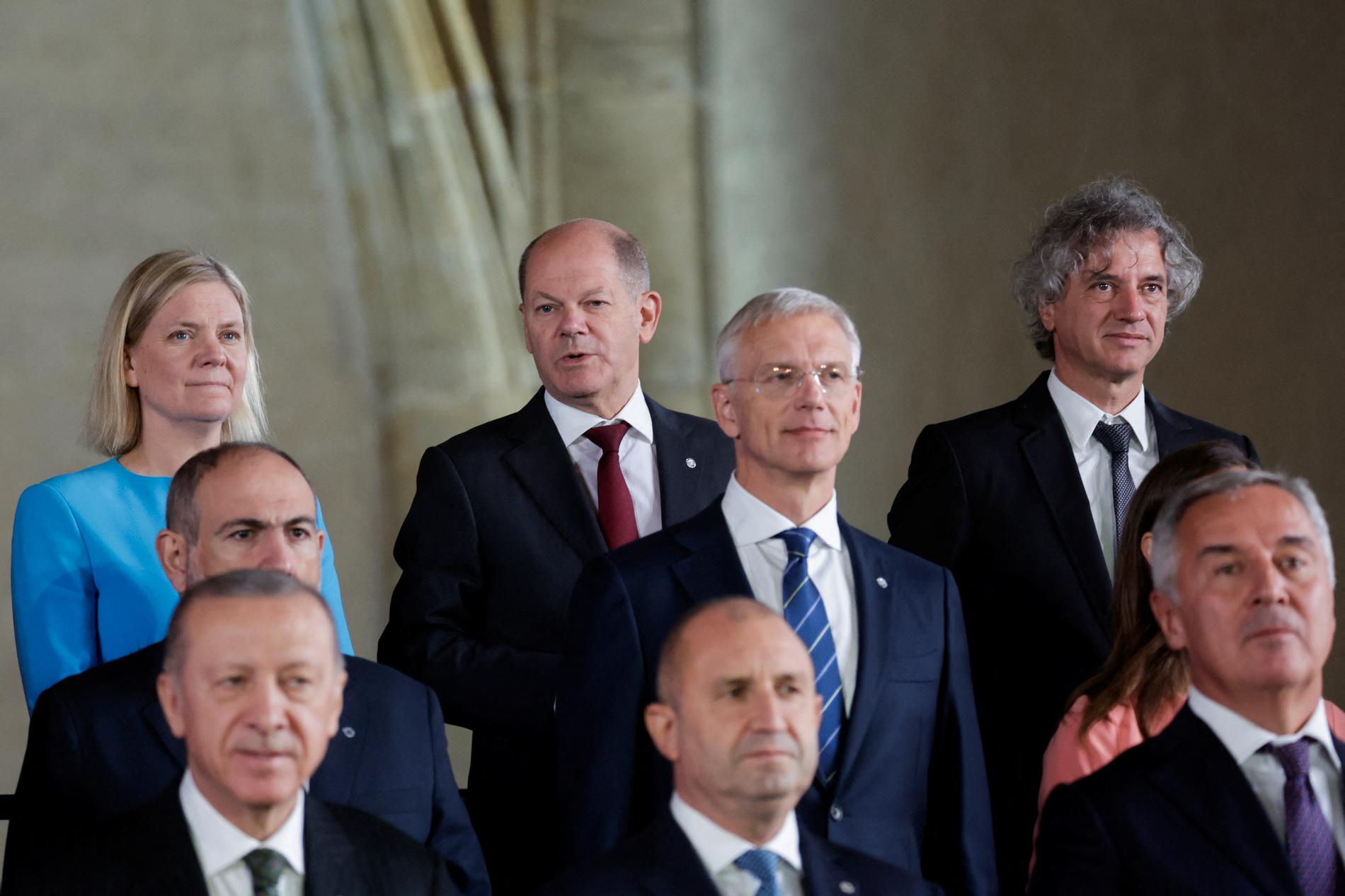 Andersson (uppe till vänster) och Erdogan (längst ner till vänster).