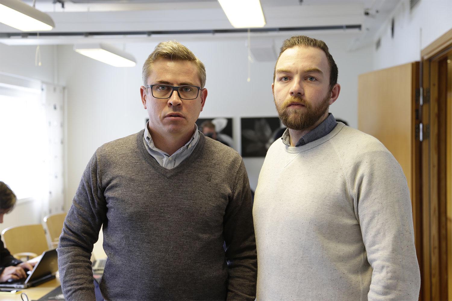 Aftonbladets Anders Deros och Victor Stenquist på plats i Trollhättan.