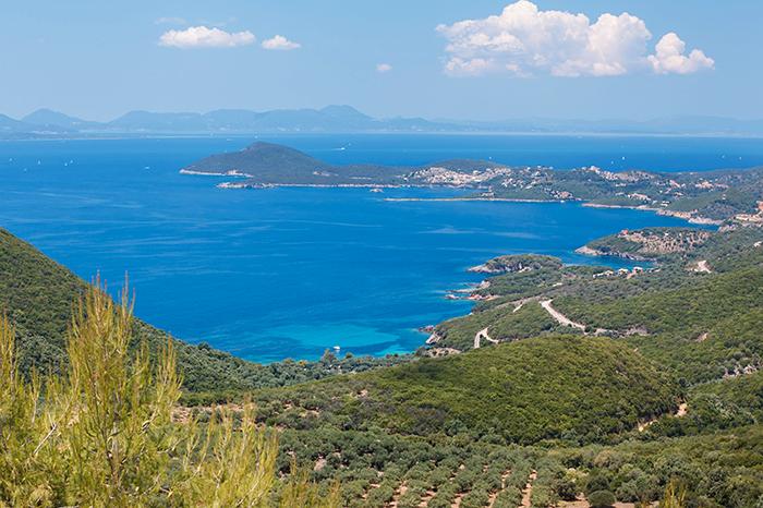 Epirus-regionen som påminner en hel del om Italiens kända Amalfikust.