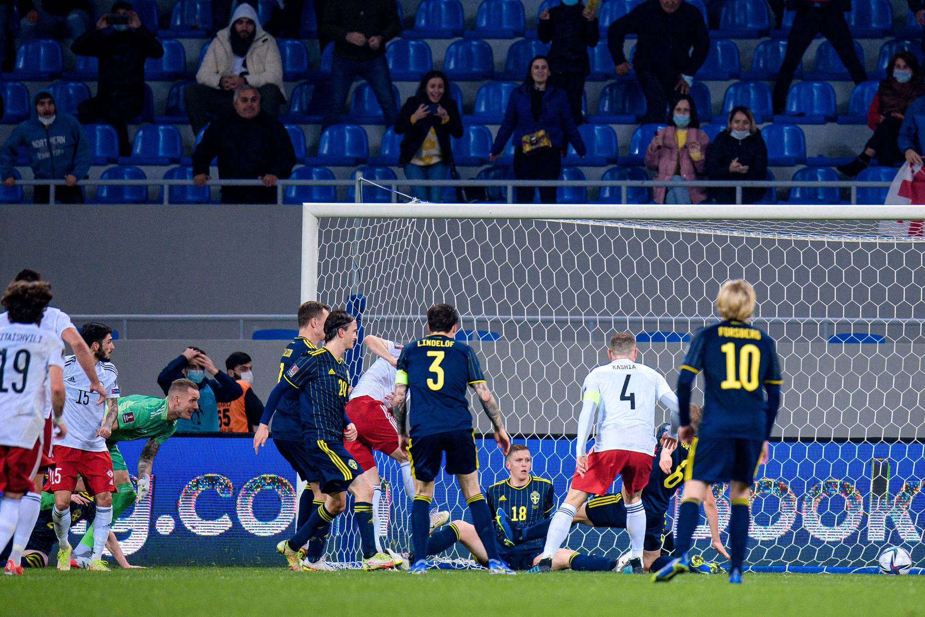 Georgien gör 1–0 på Sverige i VM-kvalet. 