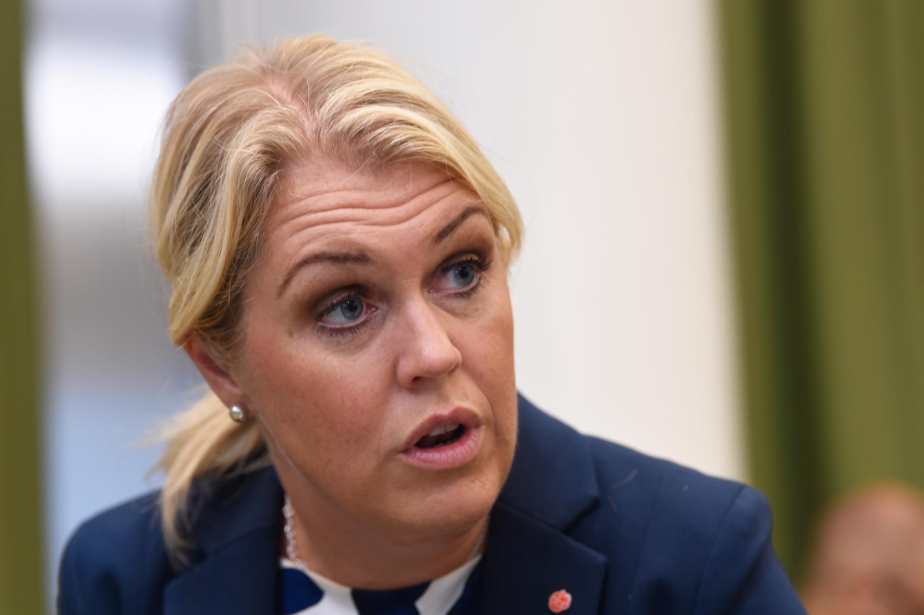 Socialminister Lena Hallengren (S) tänker inte ändra abortlagen avseende sena aborter. Arkivbild.