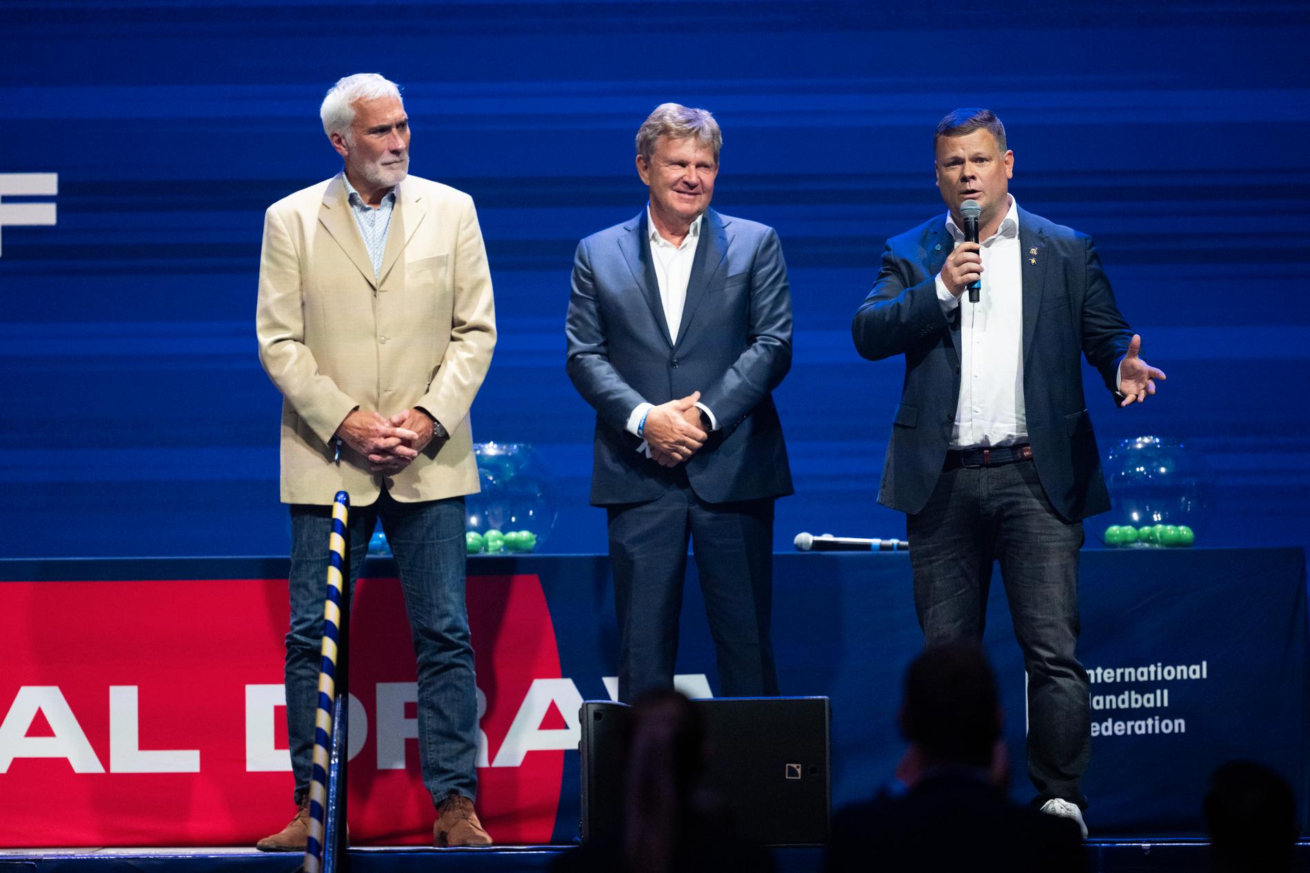 Danska, norska och svenska handbollsordföranden Morten Stig Christensen, Kåre Geir Lio och Fredrik Rapp.