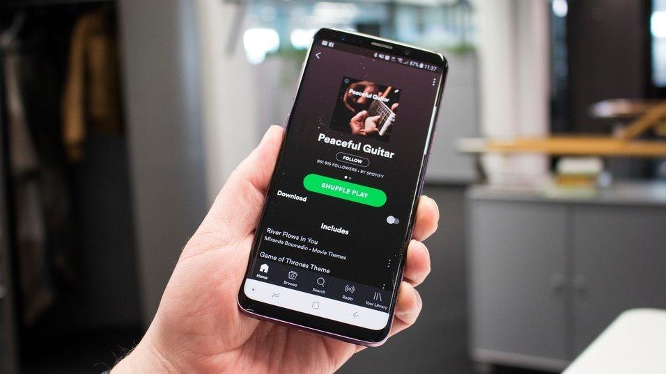 Spotify Connect blir nu tillgängligt även för gratisanvändare och inte bara för Spotify Premium.