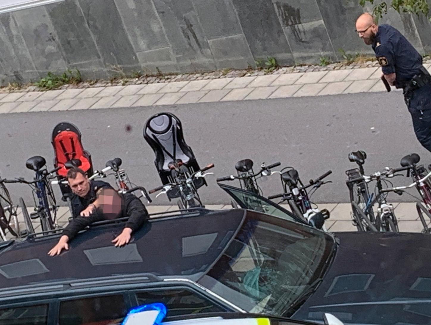 Mannen greps i Östersund och misstänks nu för stämpling till terrorbrott.