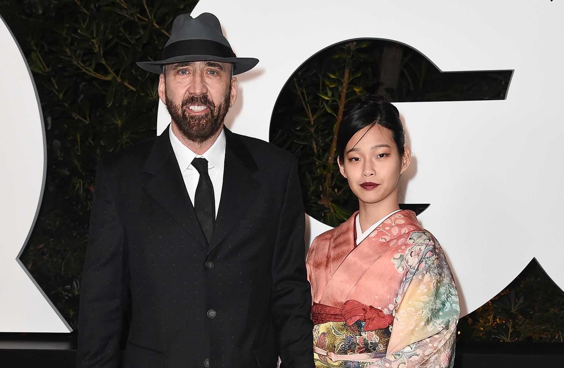 Nicolas Cage tillsammans med hustrun Riko Shibata.