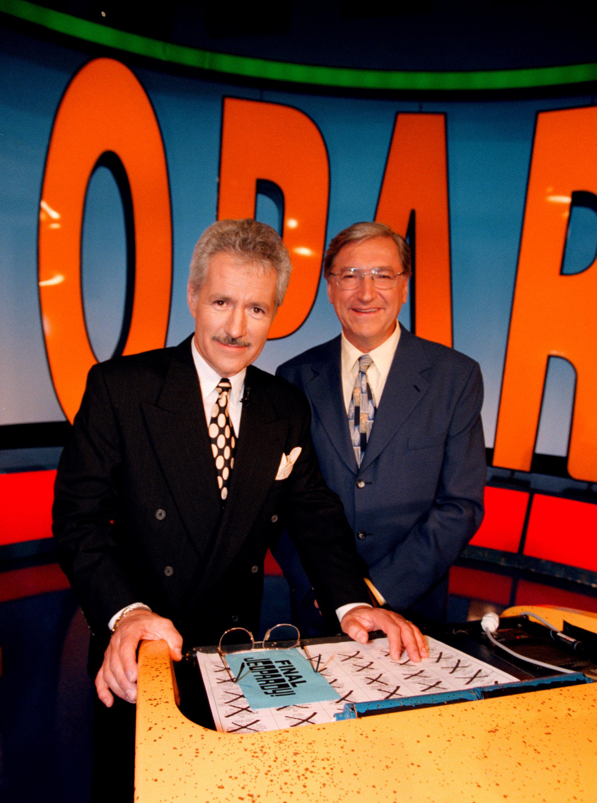 De två ”Jeopardy”-programledarna Alex Trebek och Magnus Härenstam möttes 1997.
