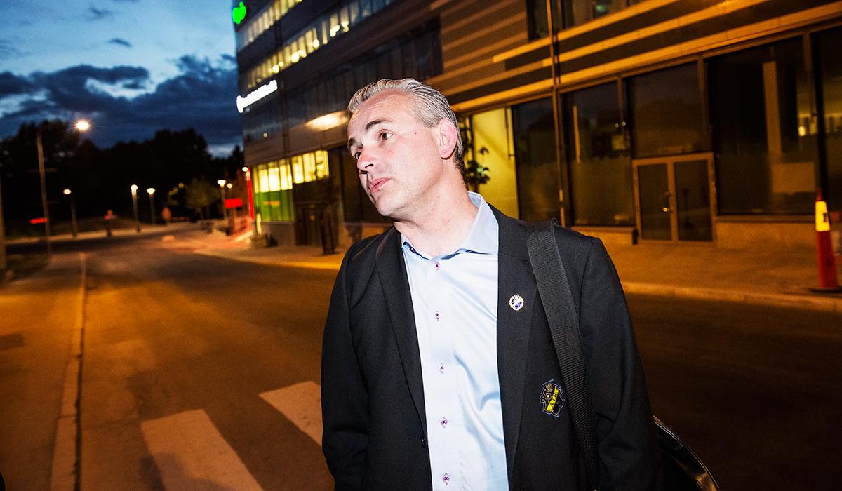 AIK:s ordförande Johan Segui träffade Sportbladet inatt. ”Det var en bra diskussion”, säger han om mötet med Daniel Majstorovic.