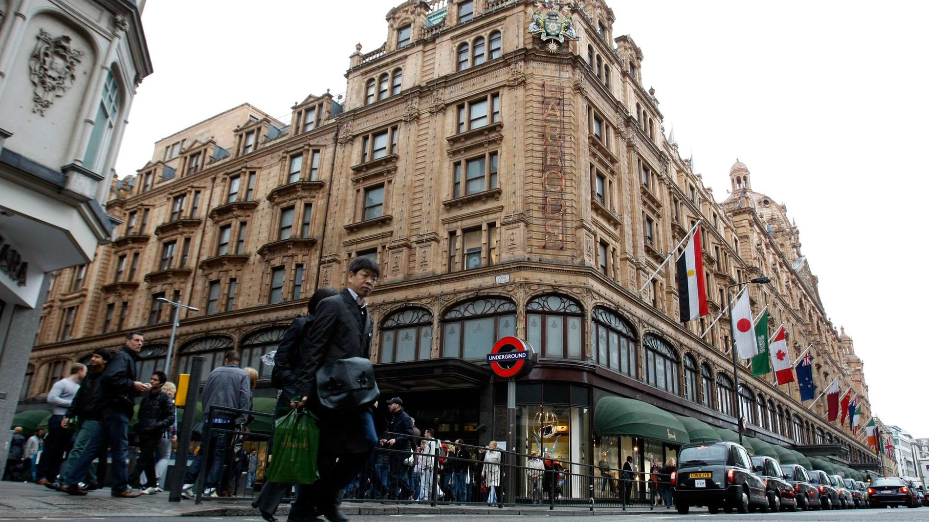 Klassiska shoppingmeckat Harrods i London tänker nytt.