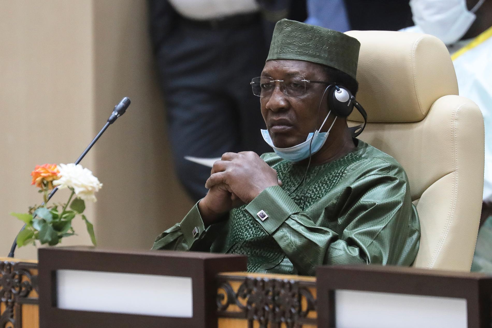 Tchads president Idriss Déby under ett möte med ledarna för Sahelländerna i fjol.