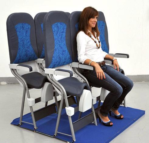 Sky Rider har tagits fram av en italiensk designfirma. Stolen har dock ännu inte godkänts av luftfartsmyndigheter.