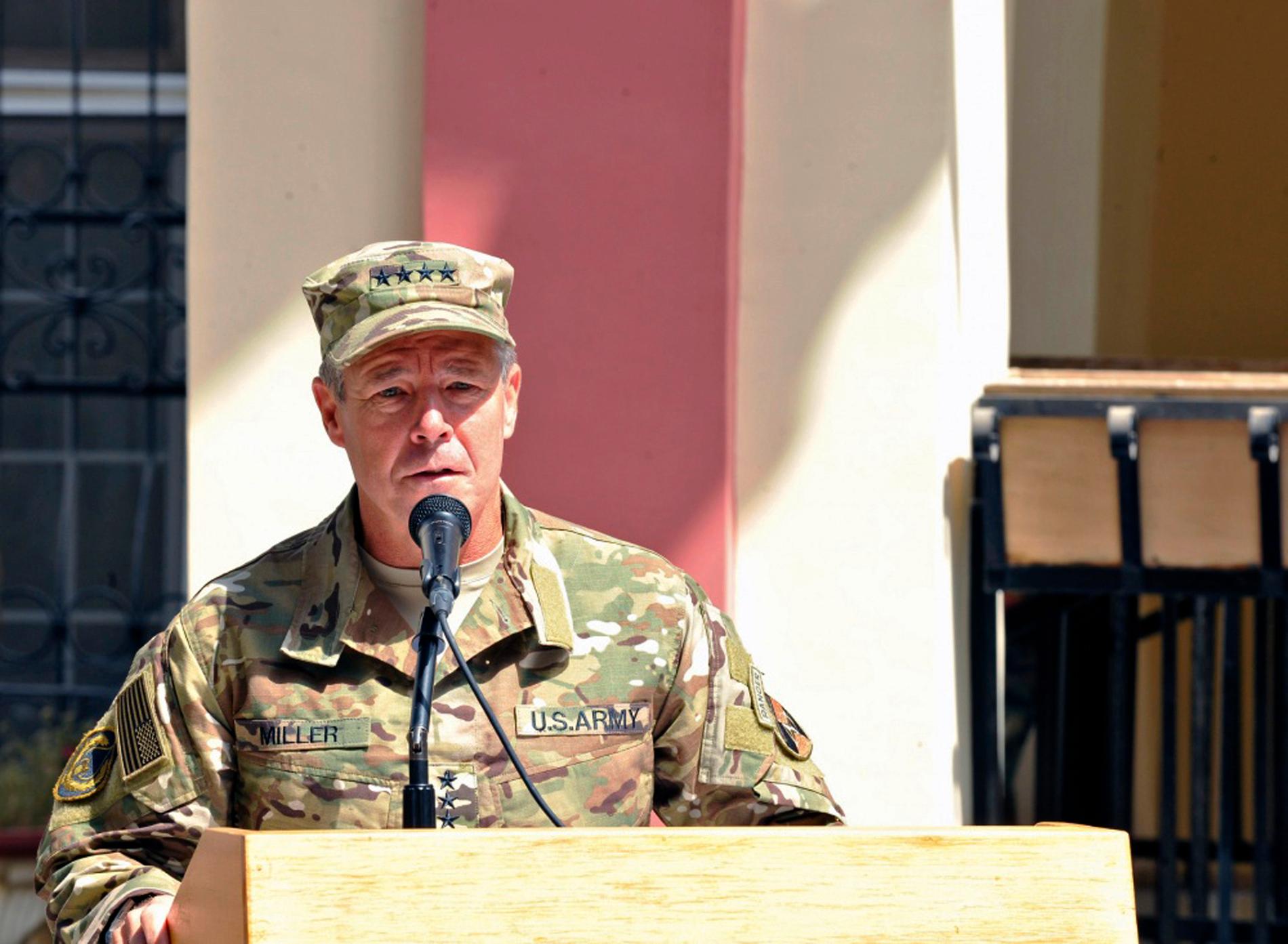 Den amerikanske generalen Scott Miller var på plats när polischefen Abdul Raziq dödades i en attack i södra Afghanistan. Arkivbild.
