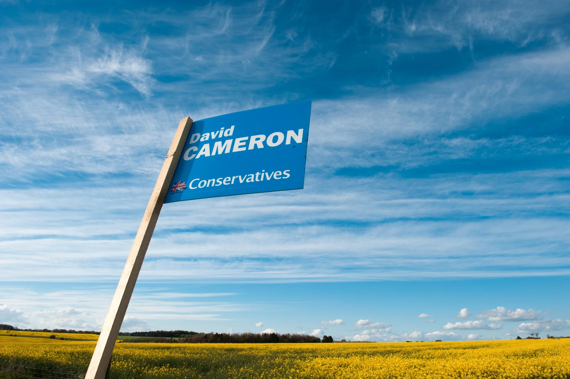 Stödet för Cameron är stort i hans egen valkrets, idylliska Whitney.