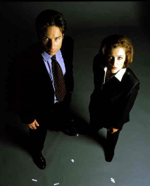 COMEBACKFå serier har så hängivna fans som ”Arkiv X” och nu är David Duchovny och Gillian Anderson tillbaka som FBI-agenterna Fox Mulder och Dana Scully. Skaparen Chris Carter håller i trådarna även den här gången. ”Jag ser det som en 13 år lång reklampaus”.