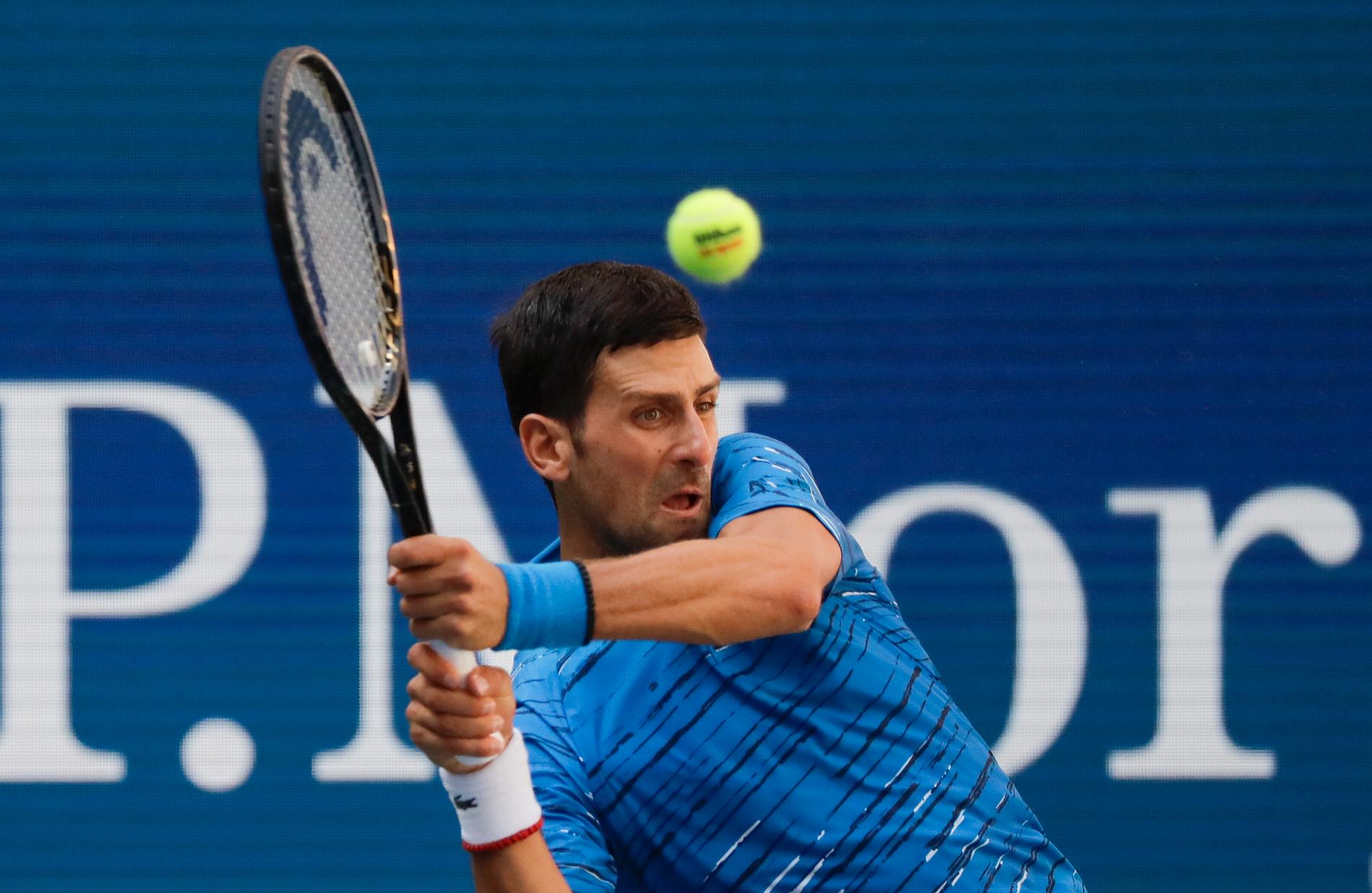 Novak Djokovic siktar på att försvara sin titel i US Open från 2018.