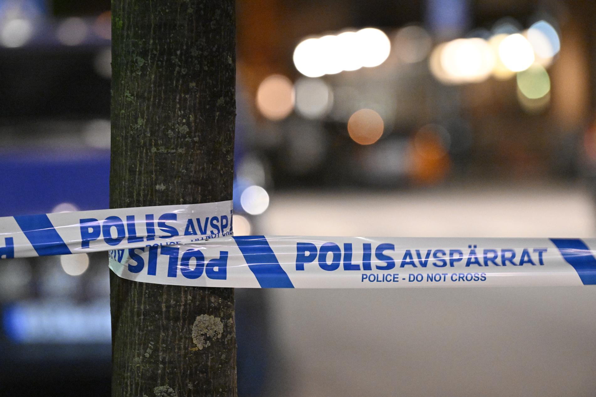 En kvinna hittades död på en adress utanför Hudiksvall. Arkivbild.