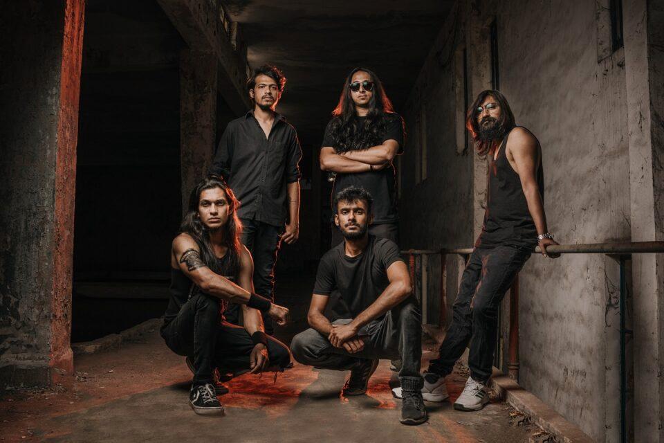 Indisk thrash metal hör inte till vanligheterna. I november kommer första albumet från Pune-kvintetten Kill The King.