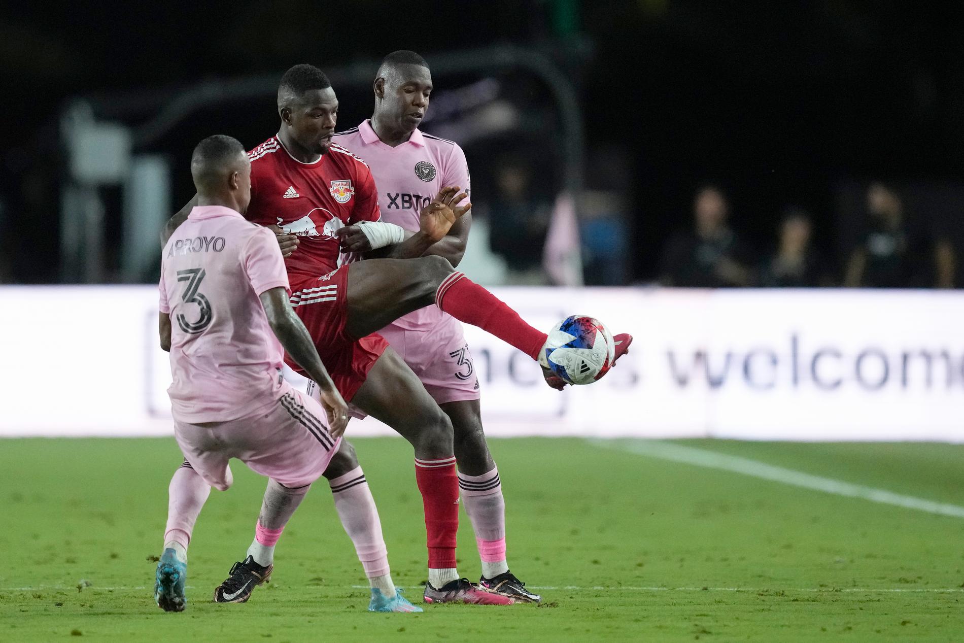 Inter Miami (rosa tröjor) har förlorat ännu en match, klubbens sjunde raka. Arkivbild.