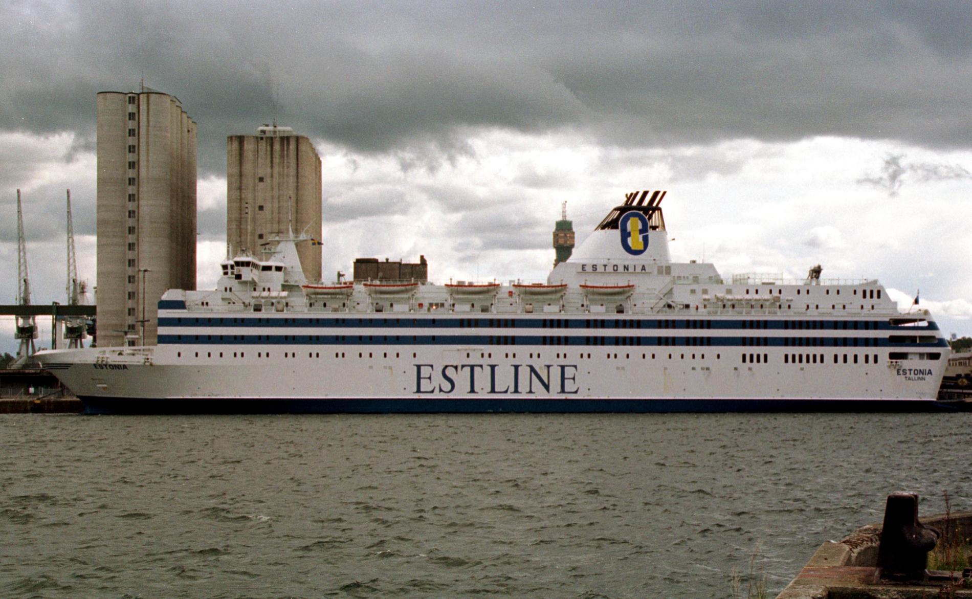 Fartyget M/S Estonia vid kaj i Stockholm 1993, året före olyckan. Värtahamnen