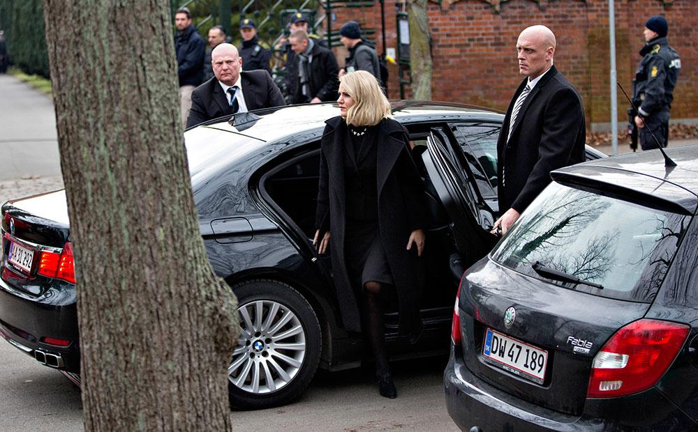 Danmarks statsminister Helle Thorning-Schmidt deltog vid begravningen.