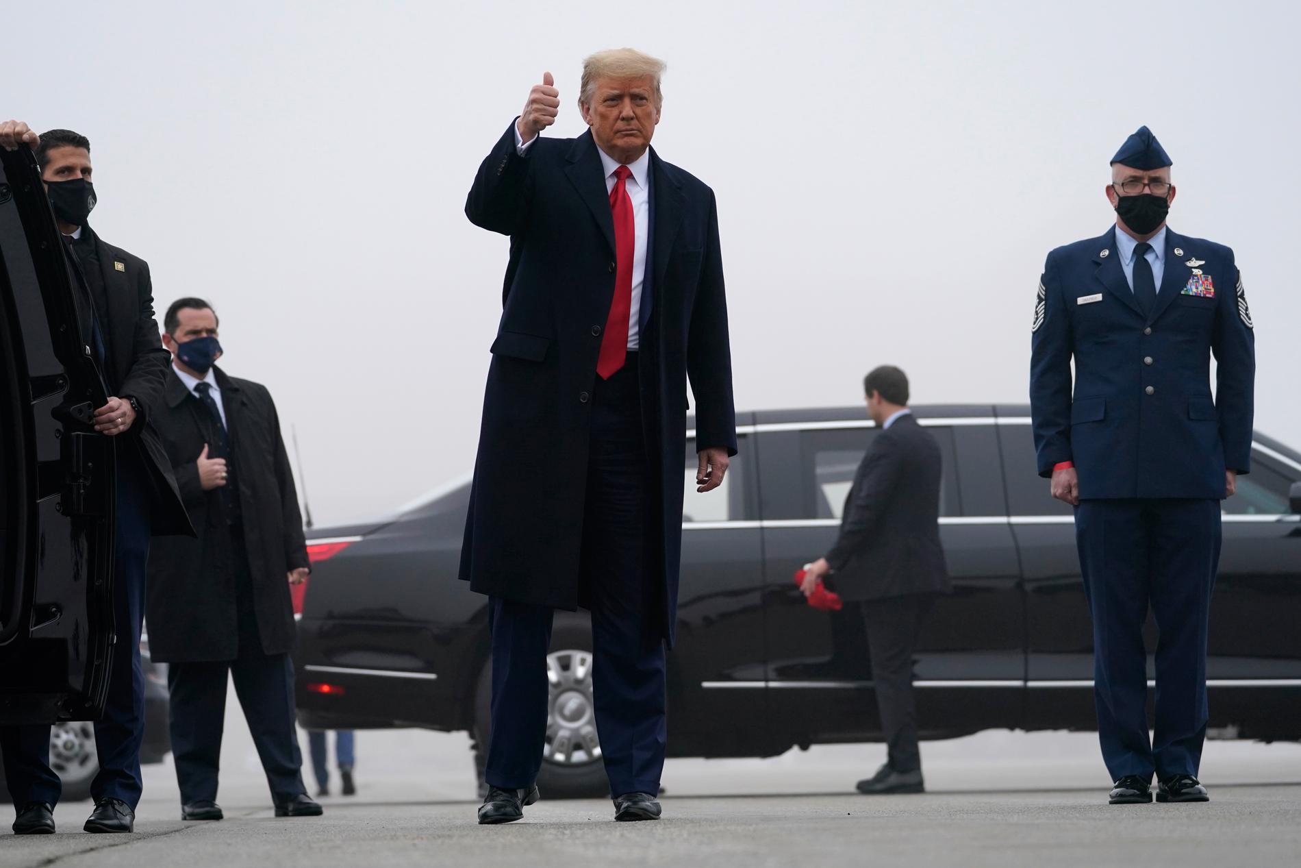 Donald Trump på New York Stewart International Airport i New Windsor N.Y.