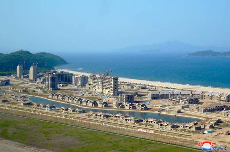 Det byggs ett nordkoreansk charterparadis vid Wonsun Kalma på landets östkust.