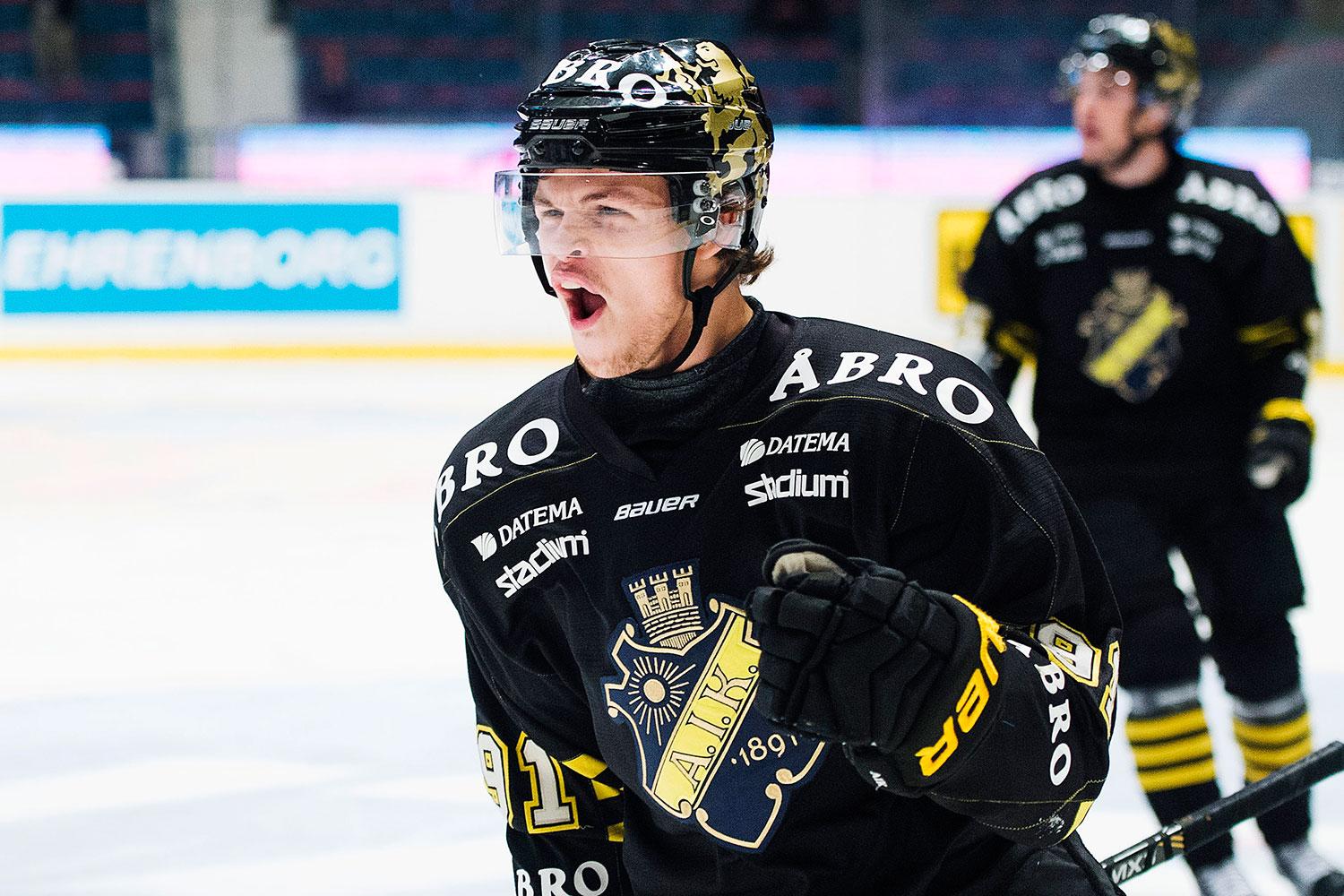 Malte Strömwall lämnar AIK.